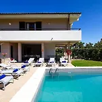 Animeta Villa